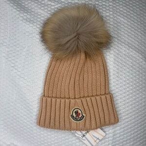 MONCLER WOMEN'S LIGHT BROWN RIBBED KNIT BEANIE W/ POM POM -SAME DAY SHIP